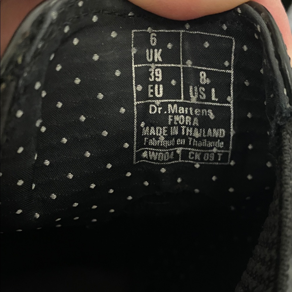 Dr. Martens Flora Chelsea Boots with Polka Dot Interior US 8/ EU 39/ UK 6 - Picture 5 of 8